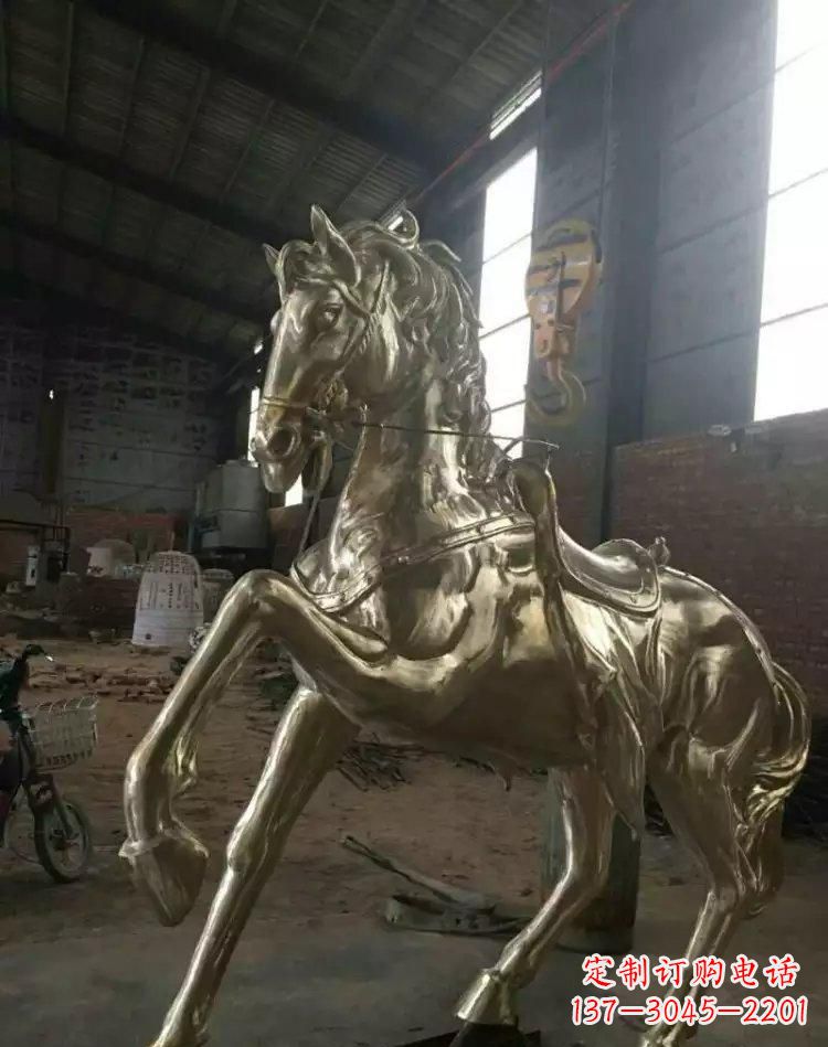 辽宁“马”系列精美铜饰