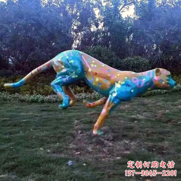 辽宁玻璃钢彩绘豹子雕塑艺术精美动物摆件