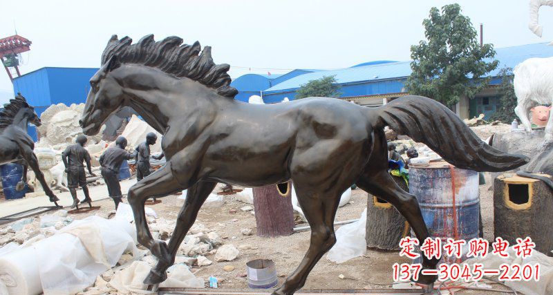 辽宁玻璃钢仿铜马广场动物雕塑精美雕塑装点繁华城市