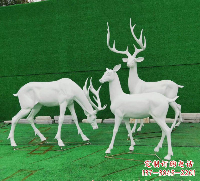 辽宁玻璃钢鹿群雕塑