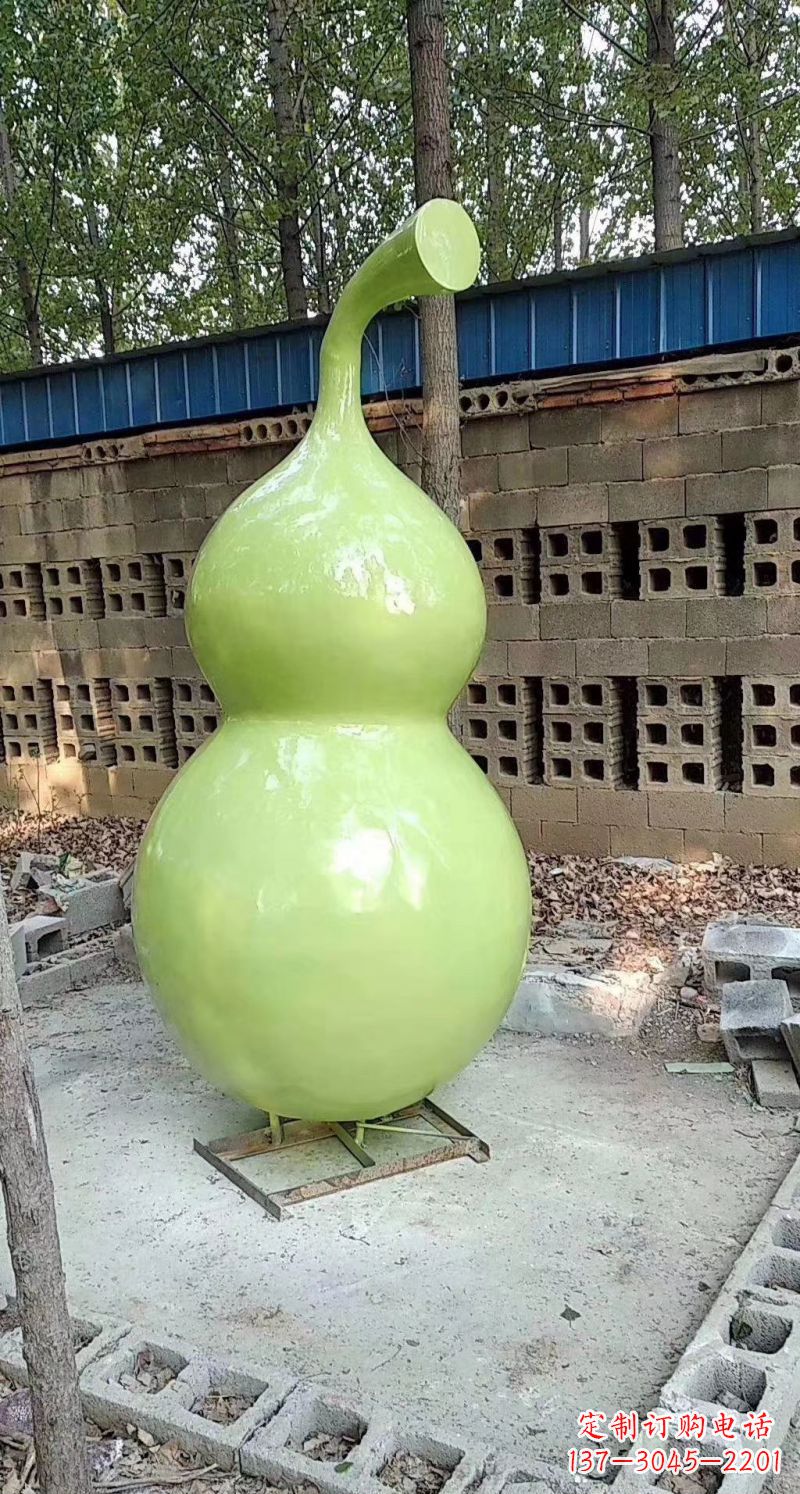 辽宁玻璃钢葫芦雕塑艺术性与实用性的完美结合