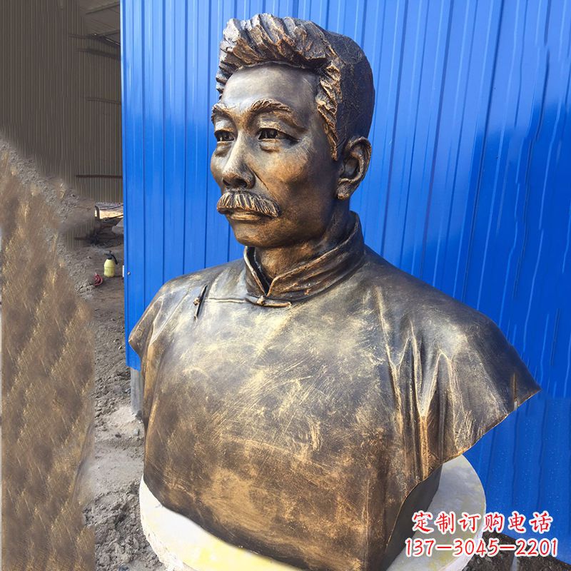 辽宁鲁迅雕塑传承伟大的文学遗产