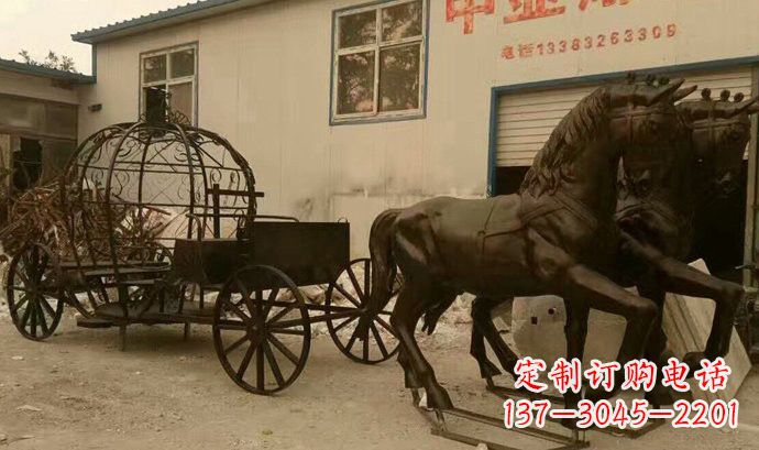 辽宁玻璃钢欧式马车雕塑精美艺术品
