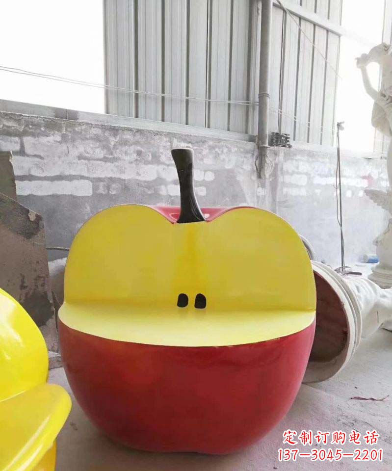 辽宁不锈钢苹果雕塑精致而经久不衰
