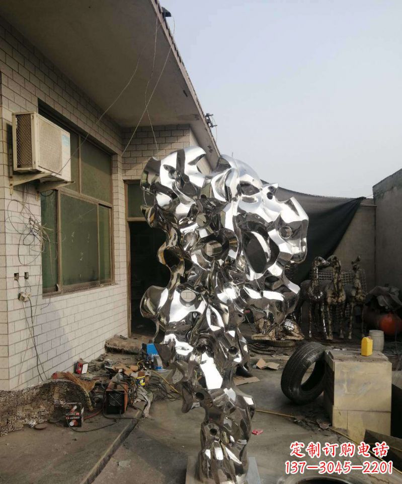 辽宁太湖石雕塑不锈钢的艺术精品