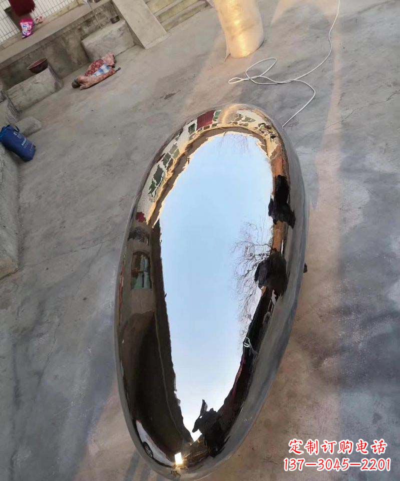 辽宁不锈钢水滴雕塑一种美观耐用的艺术品