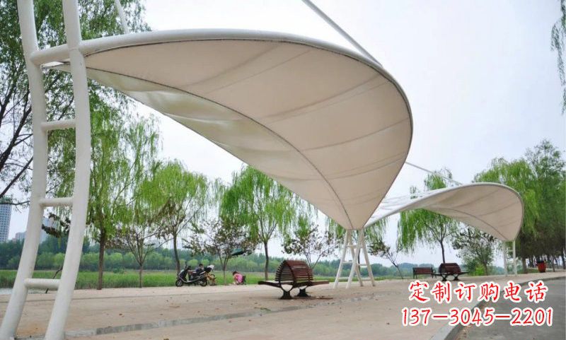 辽宁不锈钢树叶形遮阳棚雕塑