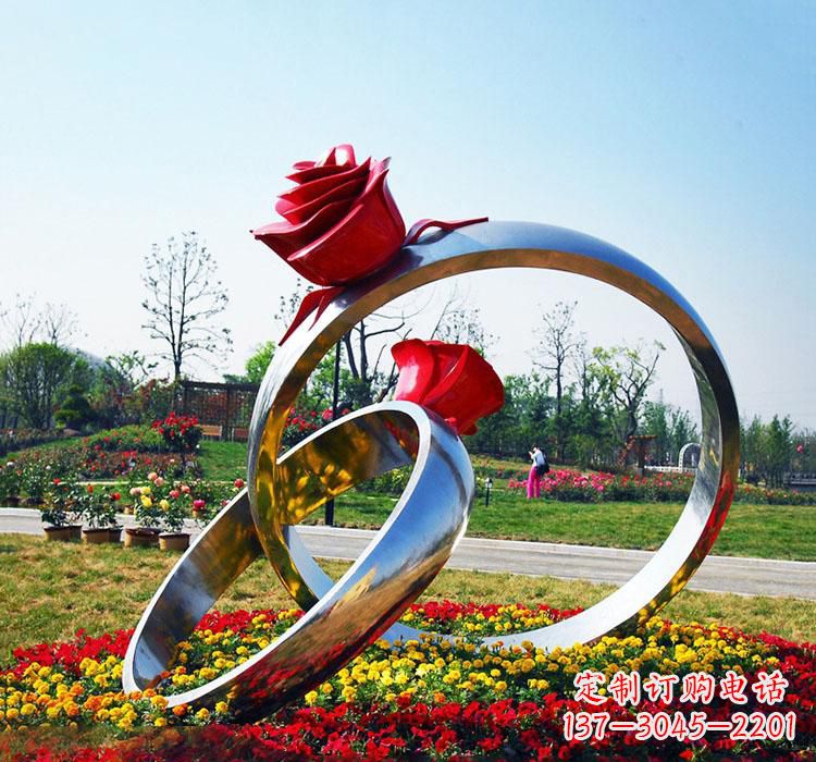 辽宁精美不锈钢戒指雕塑
