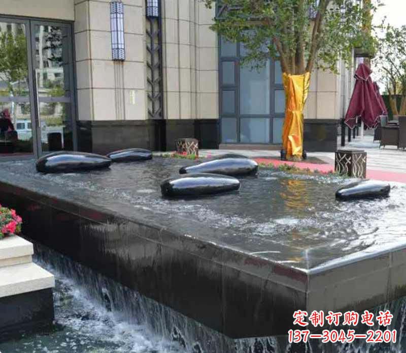 辽宁不锈钢景观异形水滴雕塑