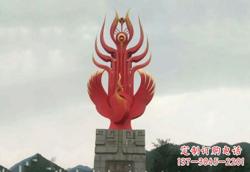 辽宁凤凰雕塑美丽传奇的象征