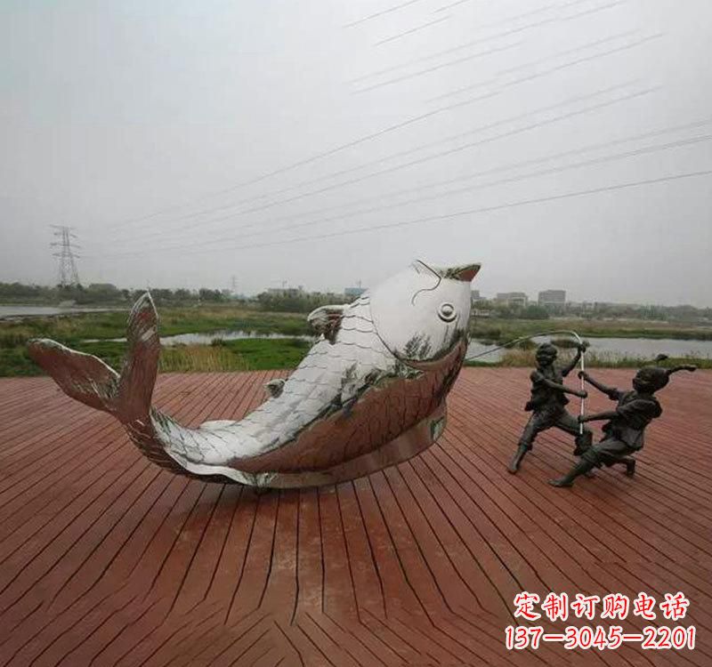 辽宁不锈钢鲤鱼雕塑传承中国文化