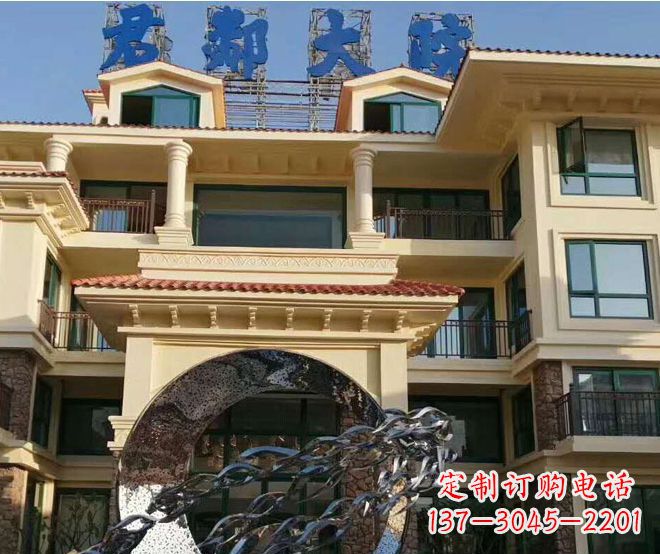 辽宁不锈钢鲤鱼跃龙门雕塑——传承中国传统文化
