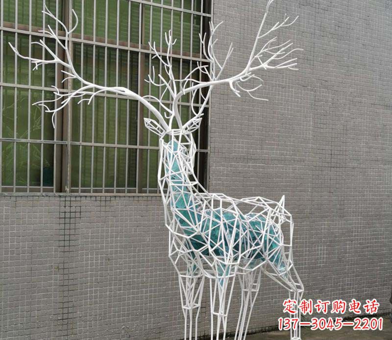 辽宁不锈钢镂空梅花鹿雕塑——流动的美丽