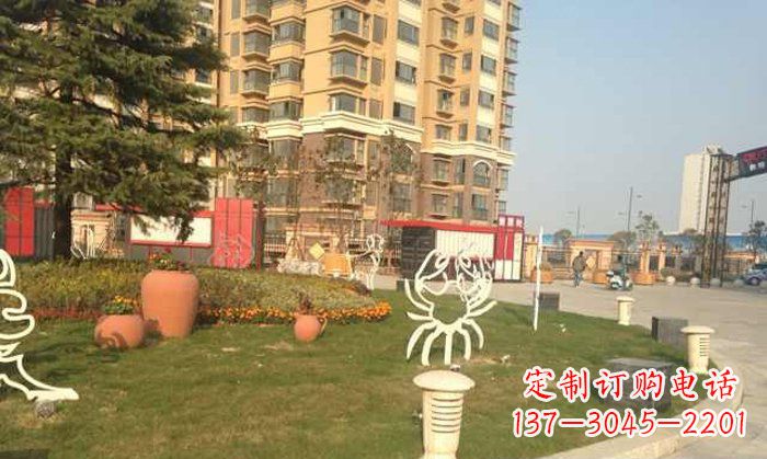 辽宁不锈钢螃蟹雕塑精致美观的艺术之作