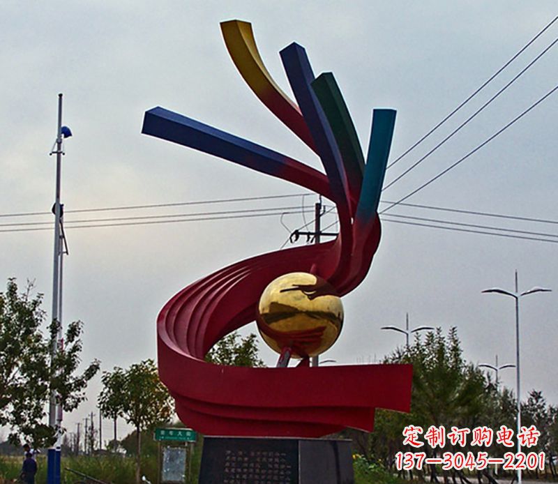 辽宁不锈钢飘带雕塑艺术与自然的完美结合