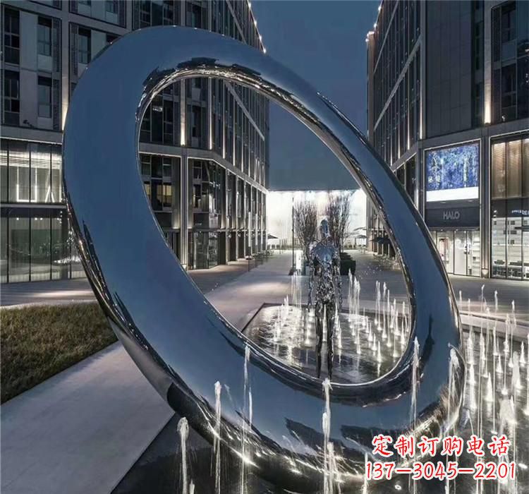 辽宁圆环景观雕塑令人惊叹的视觉奇观