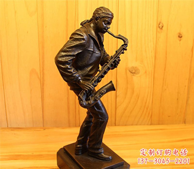 辽宁萨克斯雕塑娱乐场所的精灵