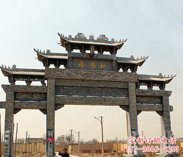 辽宁牌坊雕塑——缅怀中国传统文化