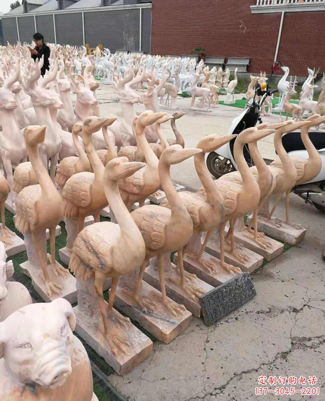 辽宁丹顶鹤大理石雕塑