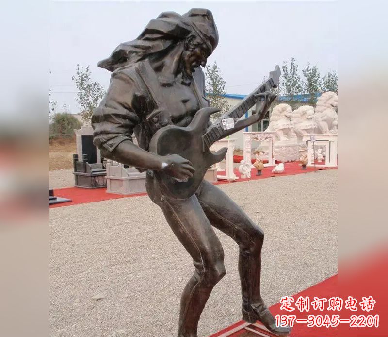 辽宁弹吉他广场小品人物铜雕