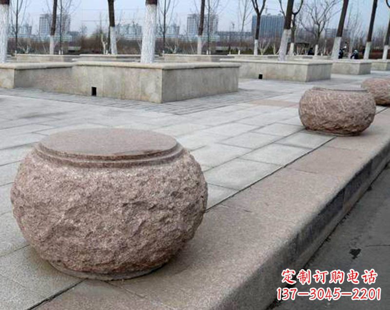 辽宁个性化灯笼雕塑,美化公园广场