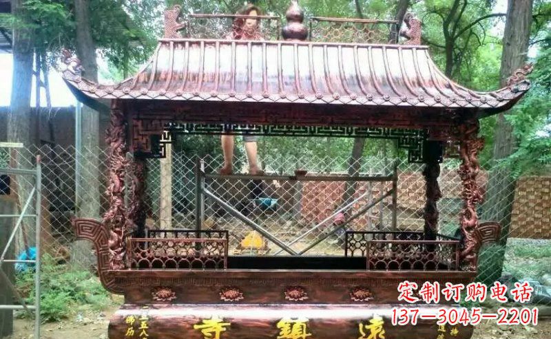 辽宁方形寺庙香炉铜雕塑