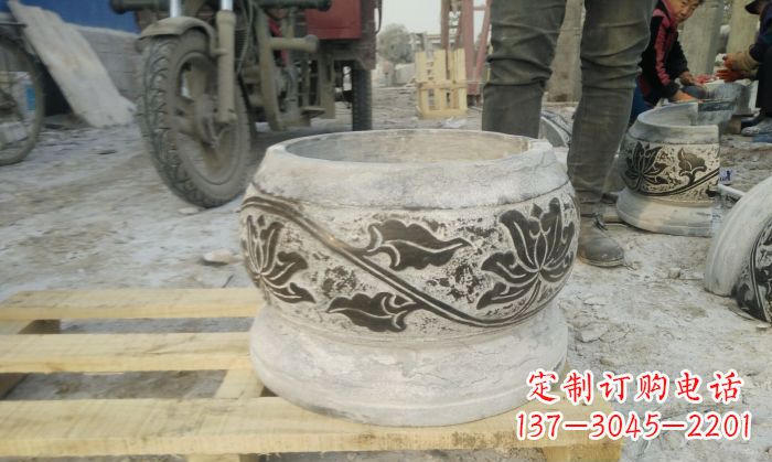 辽宁仿古圆形水缸石雕塑