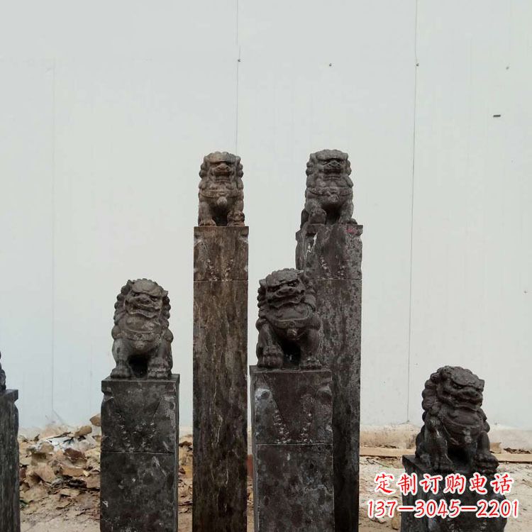 辽宁复古风格拴马桩雕塑