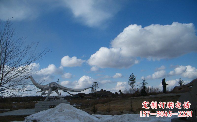 辽宁超大不锈钢动物恐龙雕塑