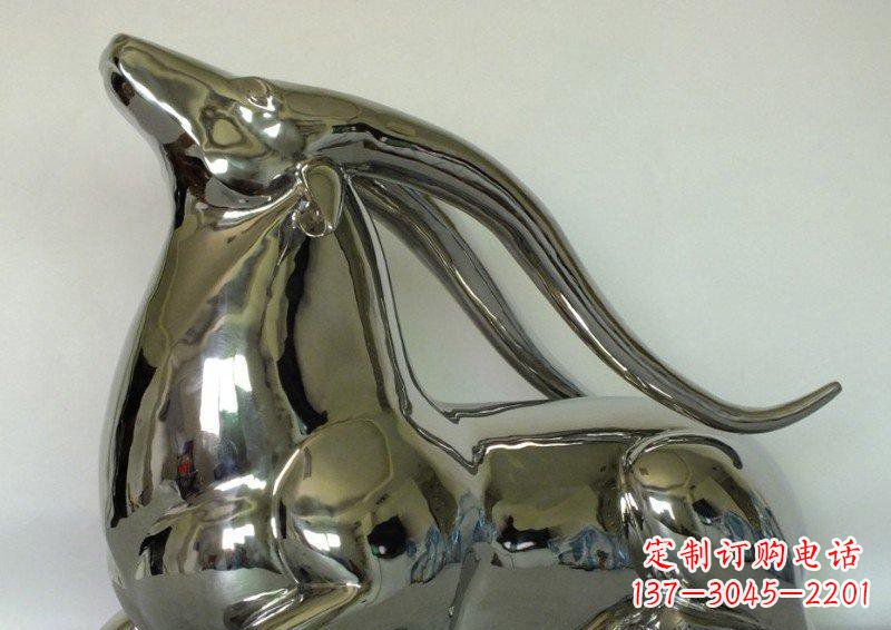 辽宁中领雕塑定制公园装饰不锈钢羚羊雕塑
