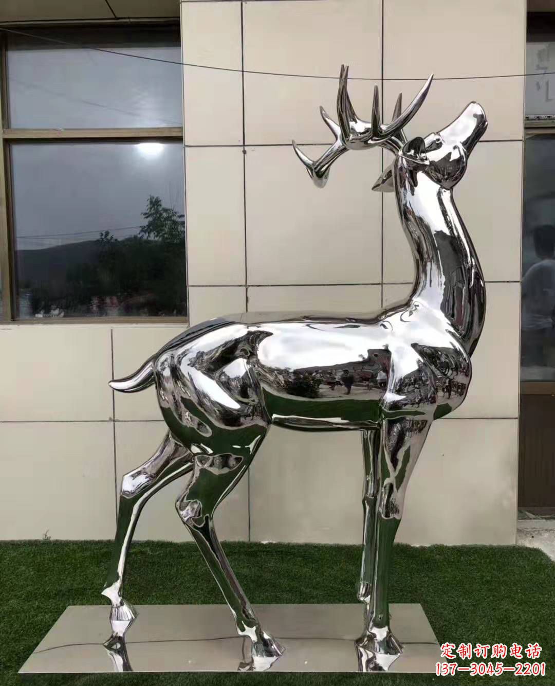 辽宁不锈钢艺术品精美梅花鹿雕塑
