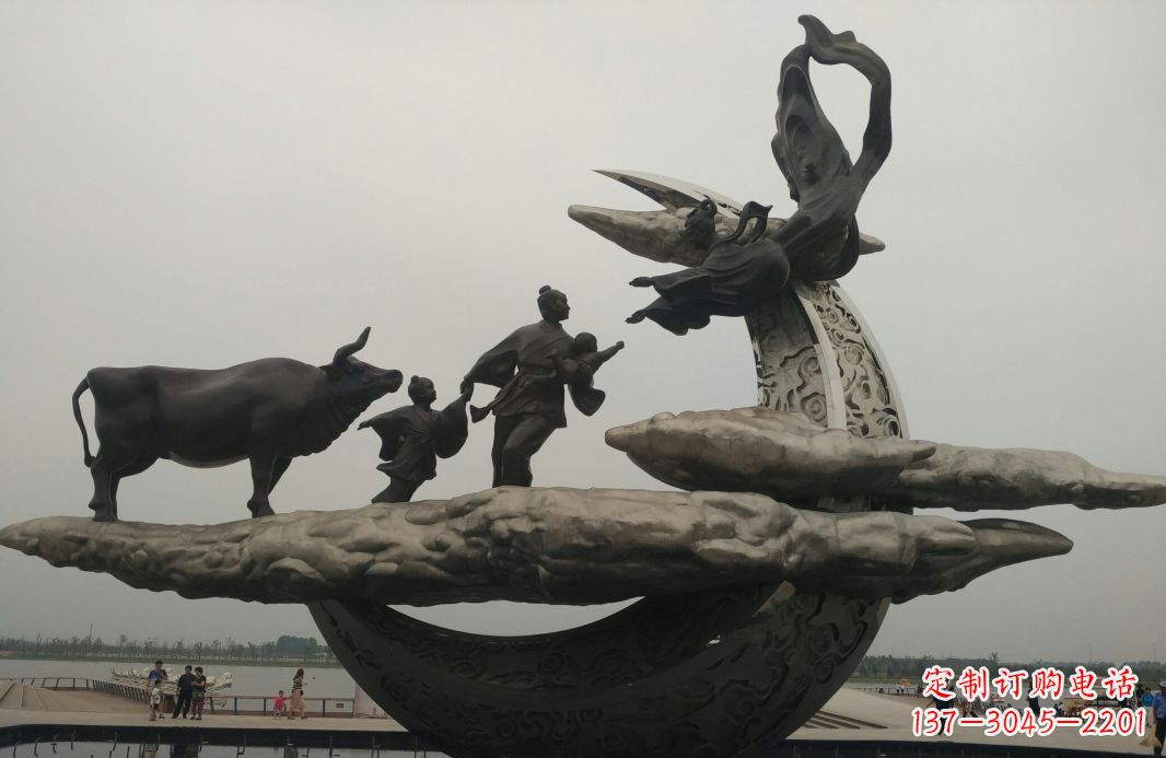 辽宁古典传说景观雕塑牛郎织女