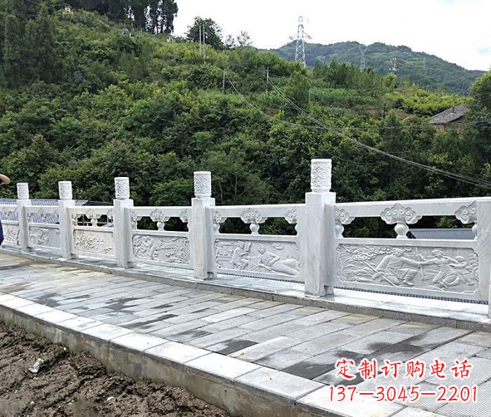 辽宁专为公园景观定制的大理石栏板石雕