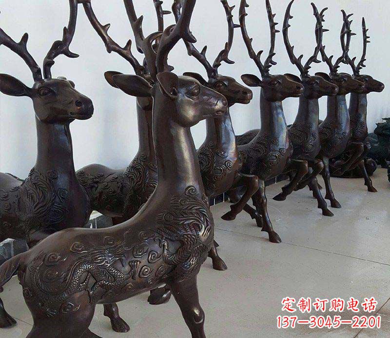 辽宁公园龙凤浮雕梅花鹿动物铜雕