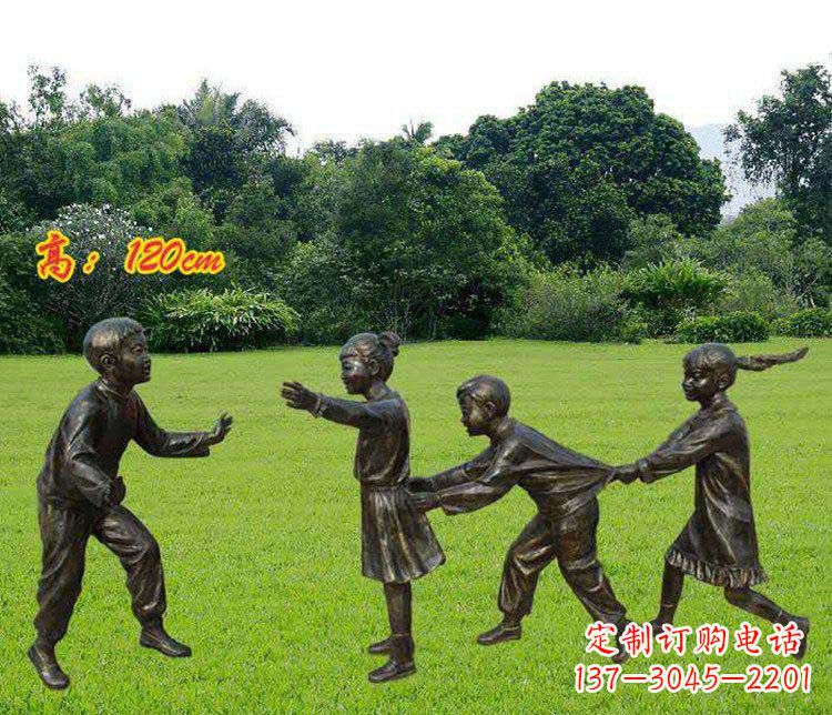 辽宁公园玩老鹰捉小鸡的儿童小品铜雕 (2)