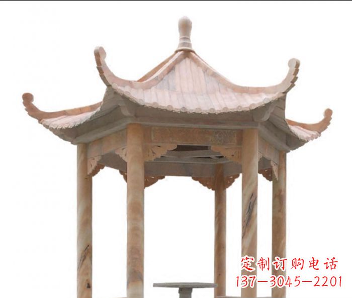 辽宁美丽而优雅的公园晚霞红六角石凉亭雕塑