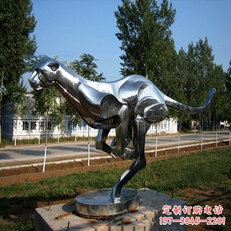 辽宁活泼可爱的袋鼠拉丝不锈钢雕塑