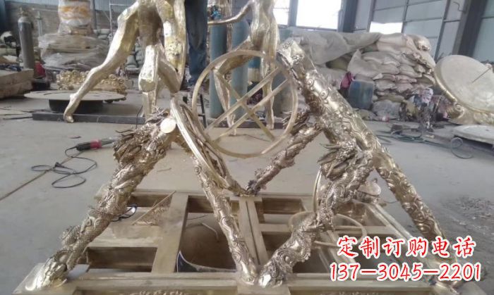 辽宁“百年古董浑天仪铜雕,让古典美触手可及”