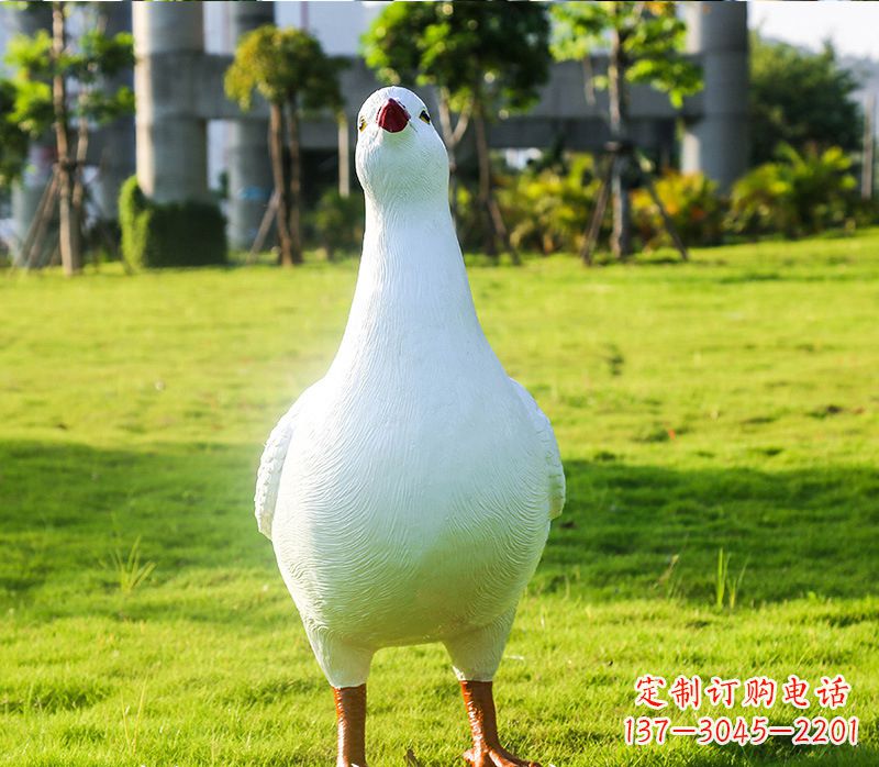 辽宁和平鸽柱的雕塑