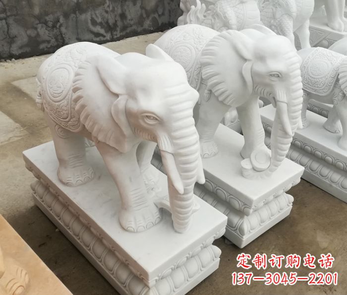 辽宁增添吉祥气息的玉质大象雕塑