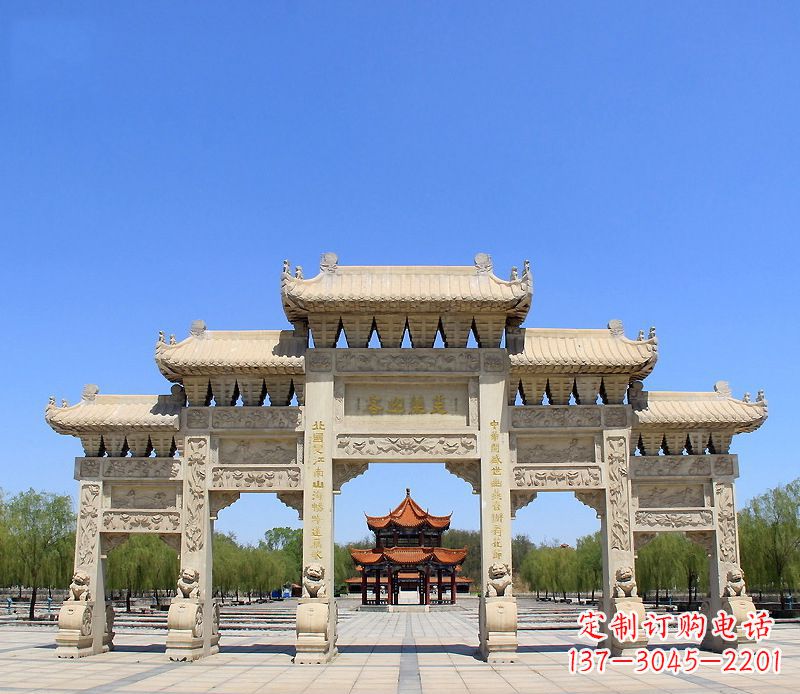 辽宁中领雕塑:专业定制大型建筑牌坊雕塑