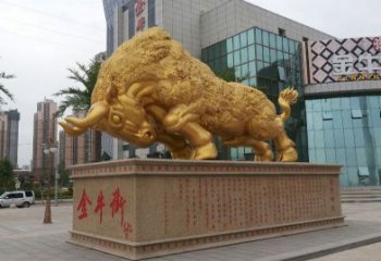 辽宁鎏金开荒牛铜雕像，城市街道景观动物雕塑