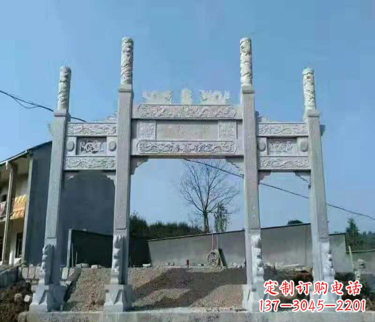 辽宁三门仿古牌坊石雕,精致雕刻典雅之美