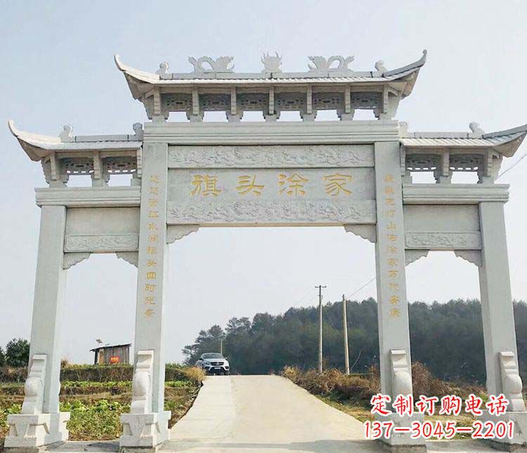 辽宁三门牌坊石雕——精美雕塑,缔造传承