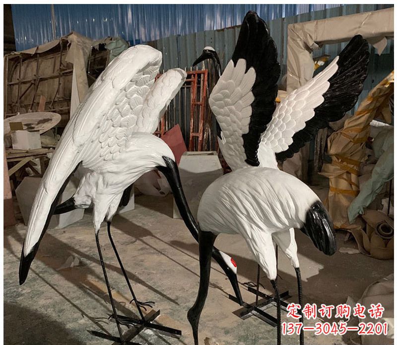 辽宁石雕展翅丹顶鹤动物雕塑