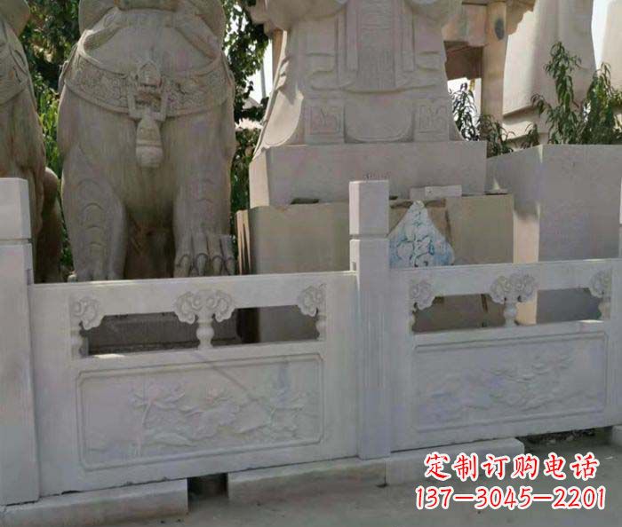 辽宁寺庙景观汉白玉石浮雕栏板