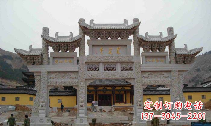 辽宁寺庙景观三门五楼石牌坊
