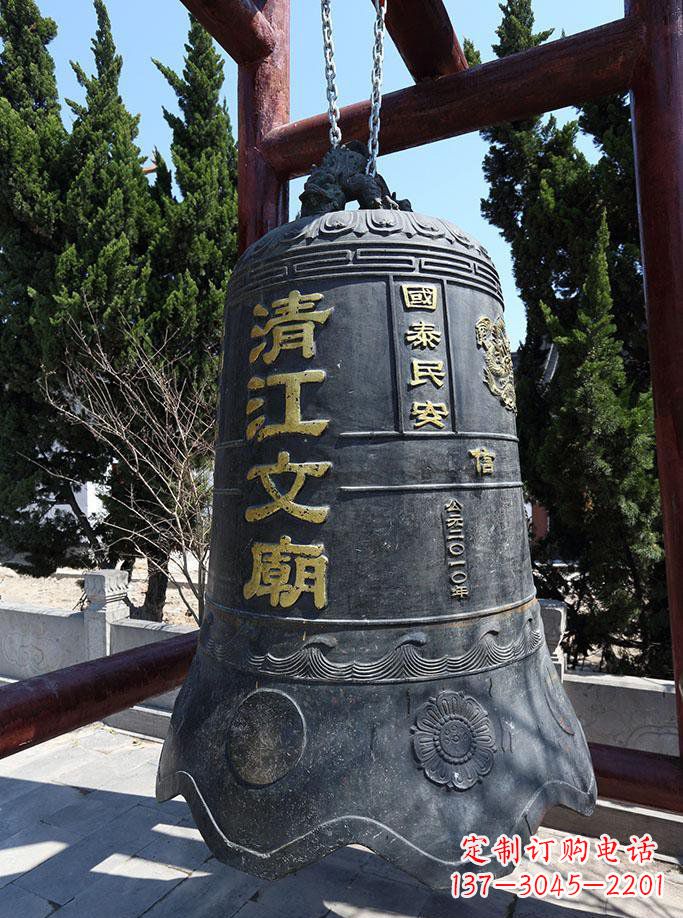 辽宁寺庙铜钟雕塑 (5)