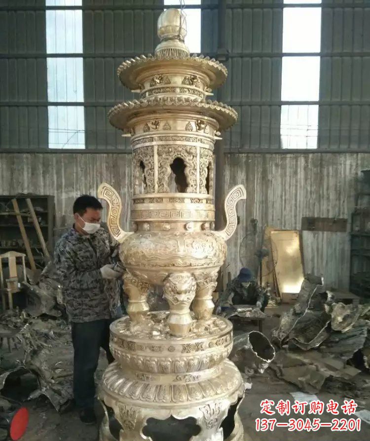 辽宁寺庙香炉铜雕 (5)