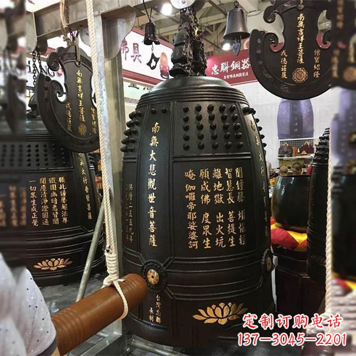辽宁寺院挂钟铜雕塑